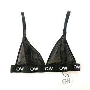 OW//Intimate Bra Size Small